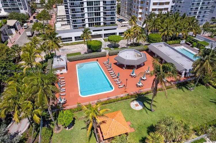 The Riviera Condo #1411 image #32