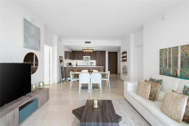 Rise Brickell City Centre #3403 image #10