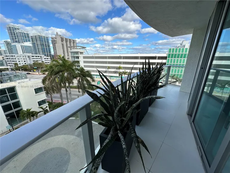 Peloro Miami Beach #505 image #20