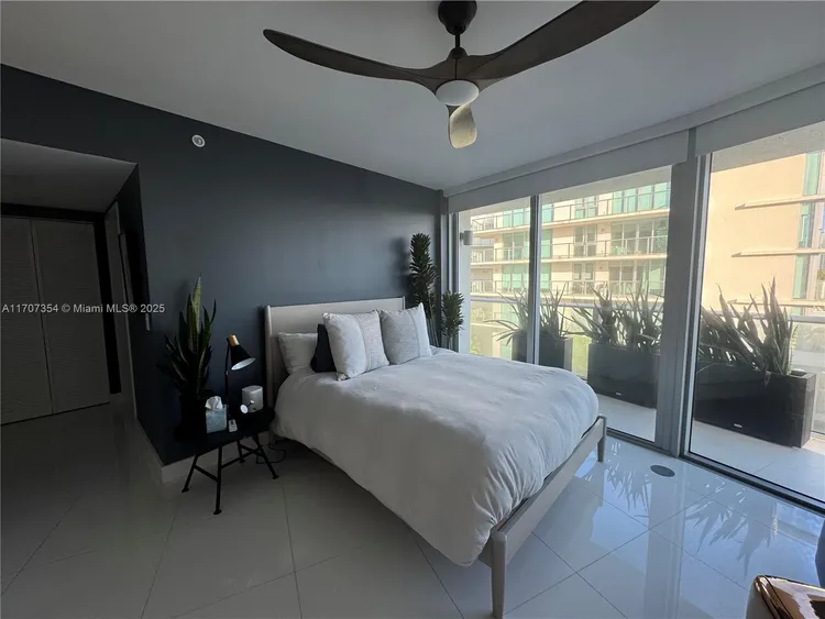 Peloro Miami Beach #505 image #27