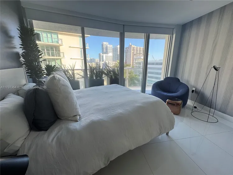 Peloro Miami Beach #505 image #28