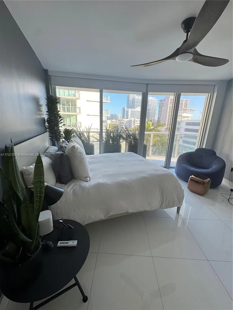 Peloro Miami Beach #505 image #29