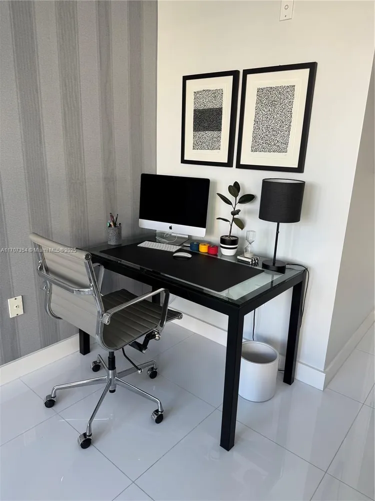 Peloro Miami Beach #505 image #31