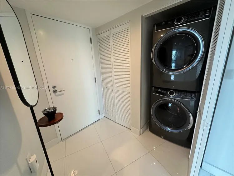 Peloro Miami Beach #505 image #40