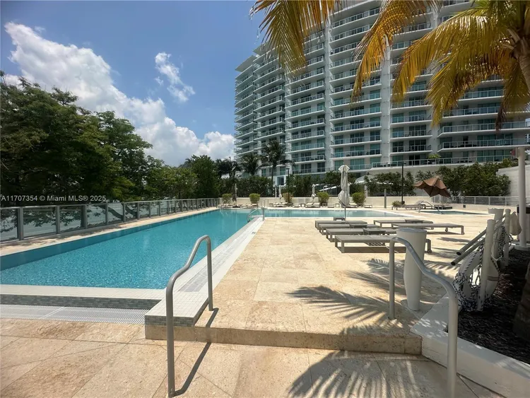 Peloro Miami Beach #505 image #48