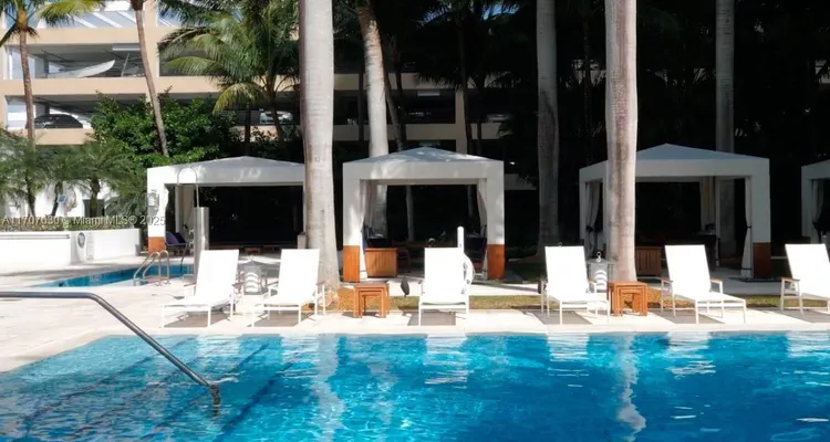 Grovenor House #606 image #50