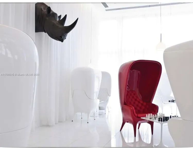 Icon Brickell II #4403 image #33