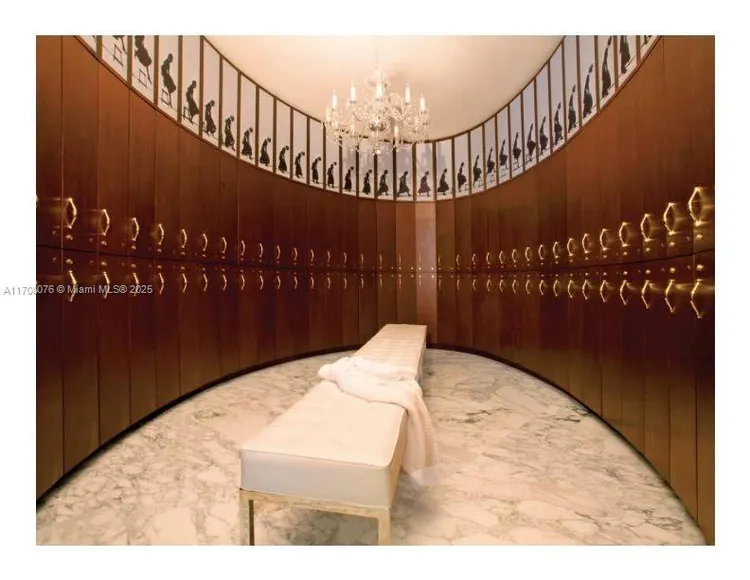 Icon Brickell II #4403 image #34