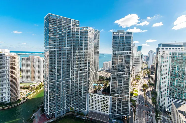 Icon Brickell II #4403 image #40