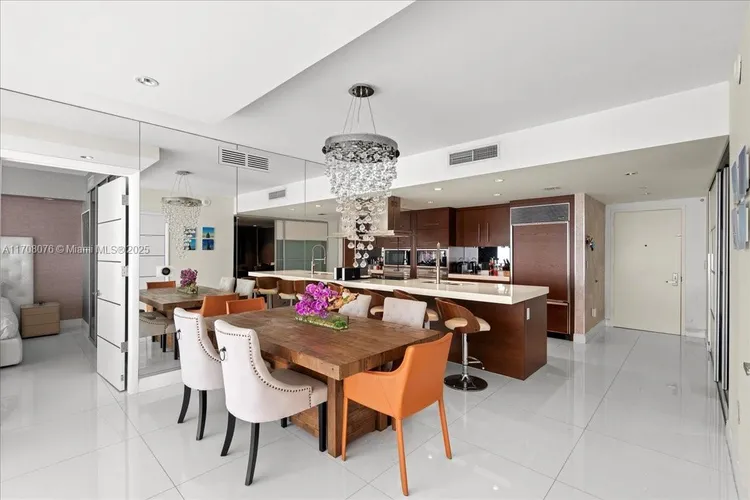 Icon Brickell II #4403 image #6