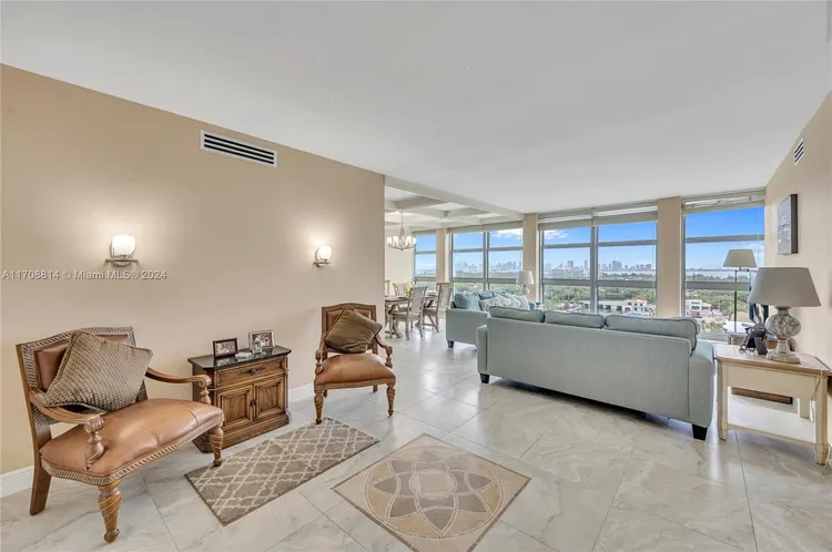 Crystal House #14M image #34