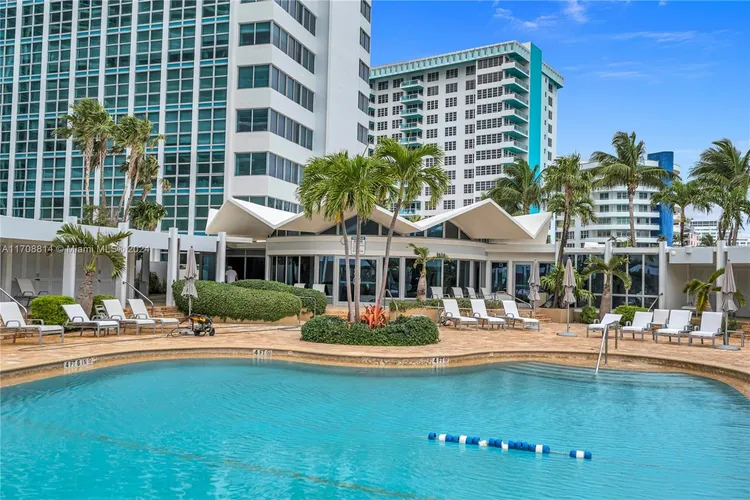 Crystal House #14M image #36