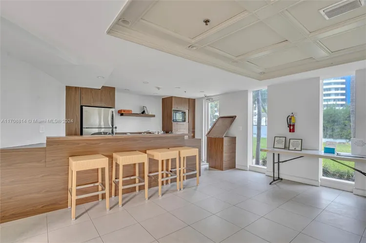 Crystal House #14M image #44