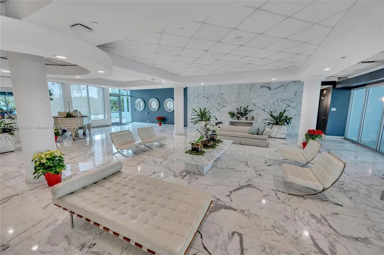 Crystal House #14M image #49