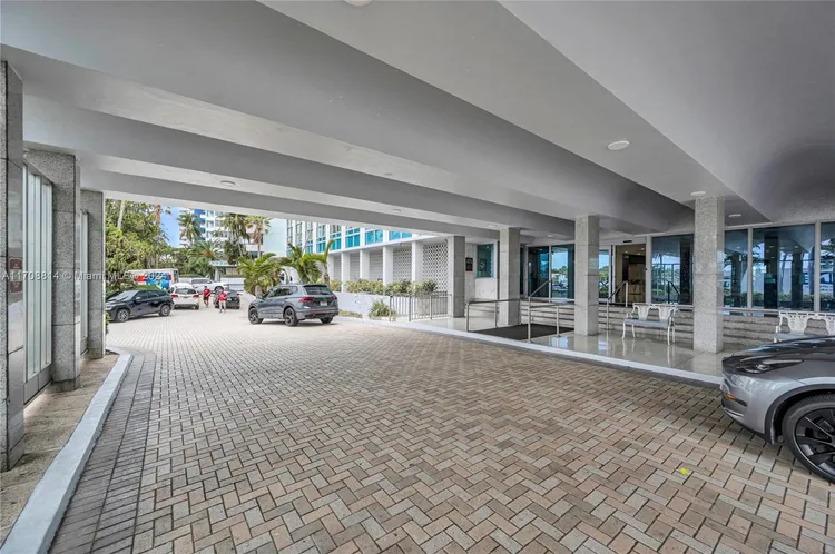 Crystal House #14M image #51