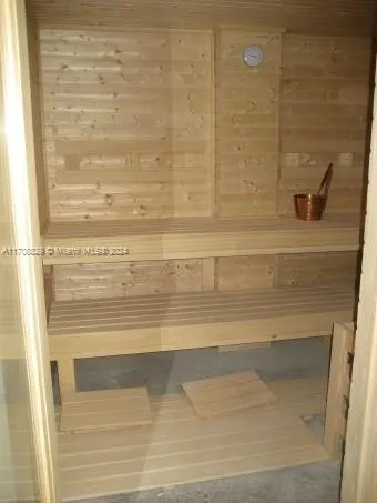 Lofts at Mayfair #106 image #17