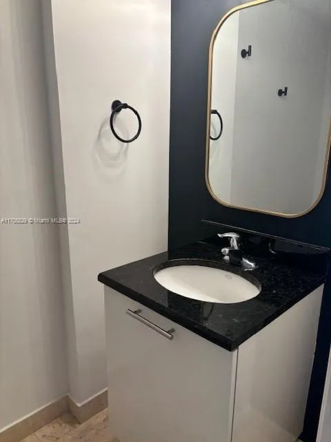 Lofts at Mayfair #106 image #6