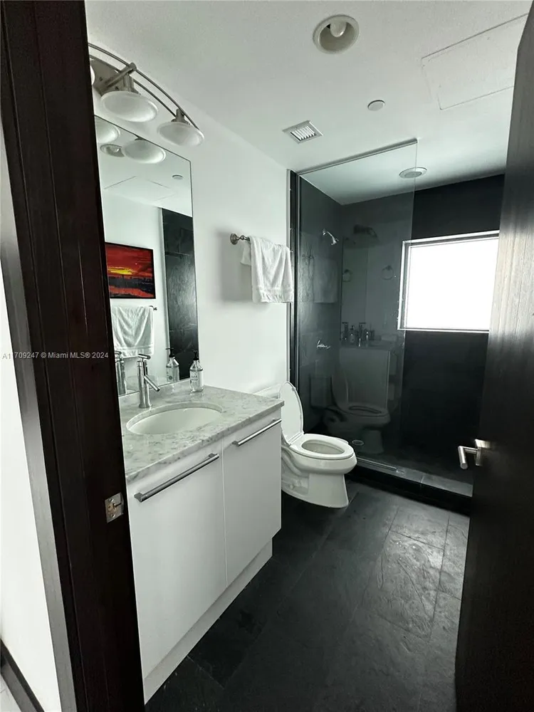 900 Biscayne Bay #5609 image #10
