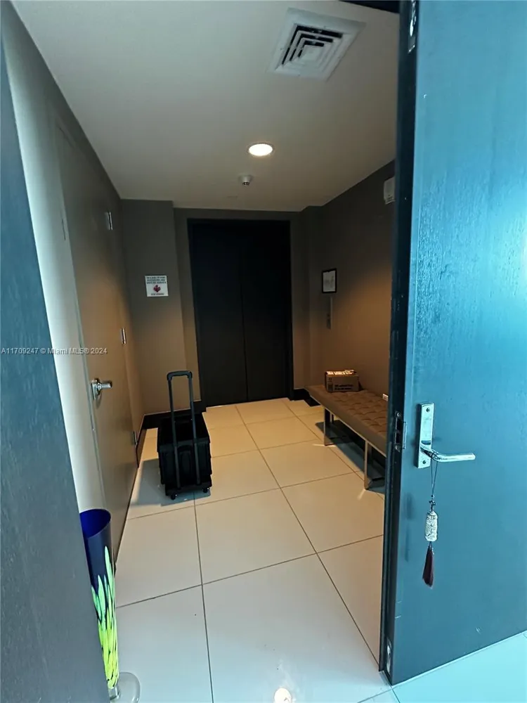 900 Biscayne Bay #5609 image #11