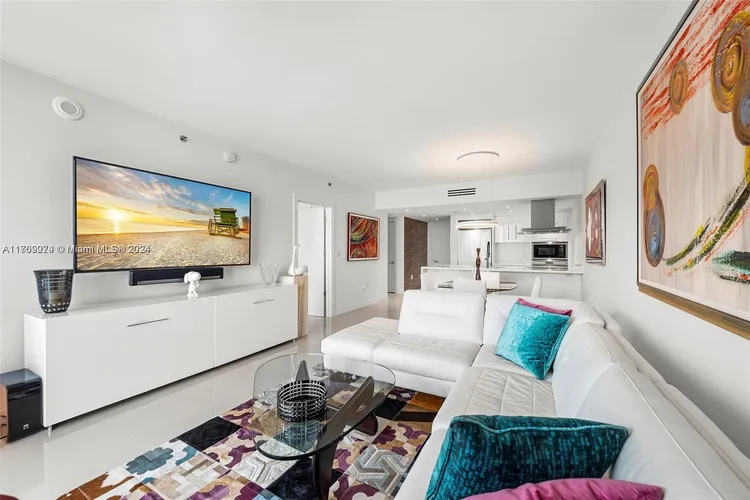 Icon Brickell II #4607 image #8