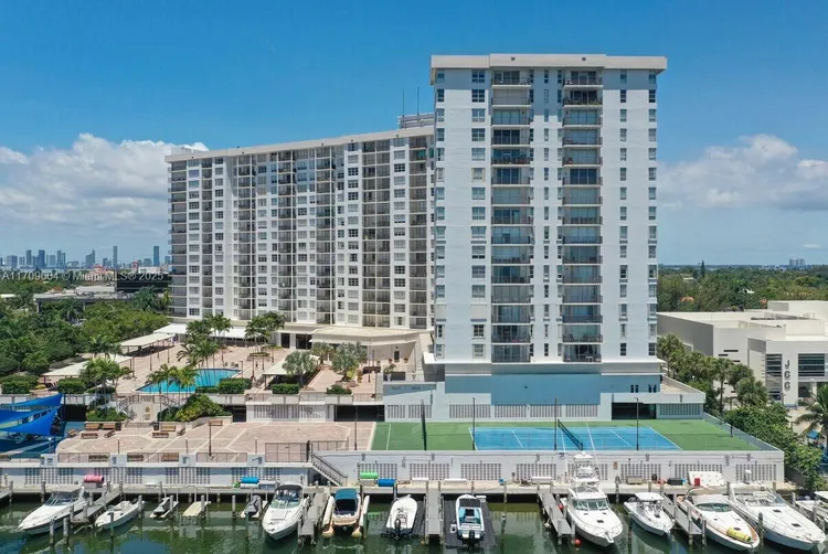 Tower 41 #605 image #18