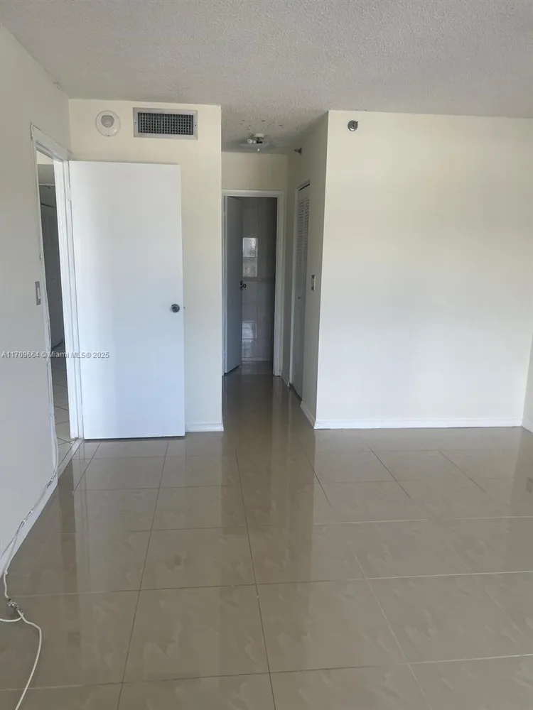 Tower 41 #605 image #7