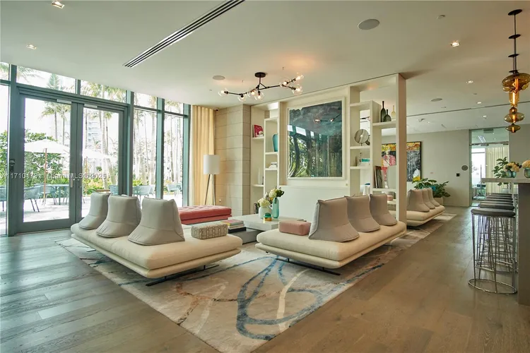 Paraiso Bay #903 image #29