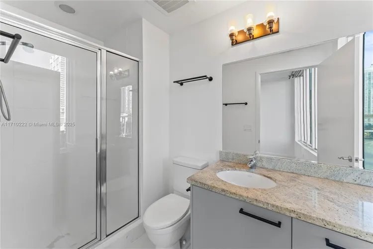 Latitude #603 image #26