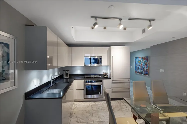 1010 Brickell #3911 image #14