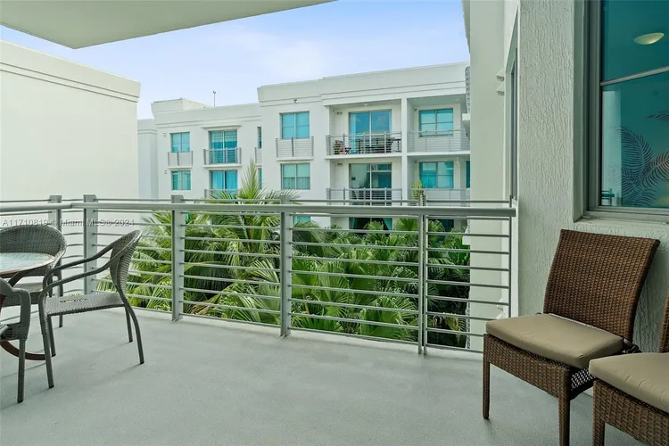 Cosmopolitan #1714 image #10