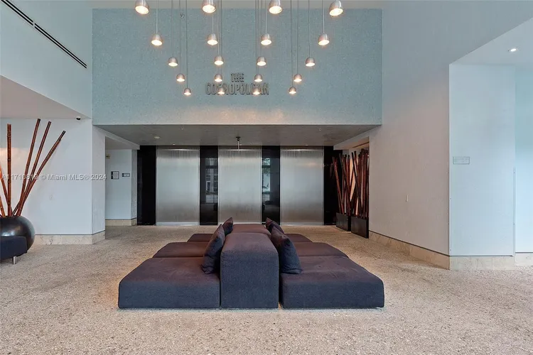 Cosmopolitan #1714 image #19