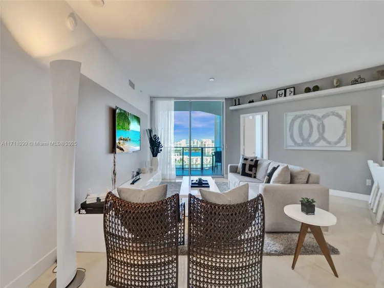 Marina Palms Yacht Club and Residences North Tower #2008 image #15