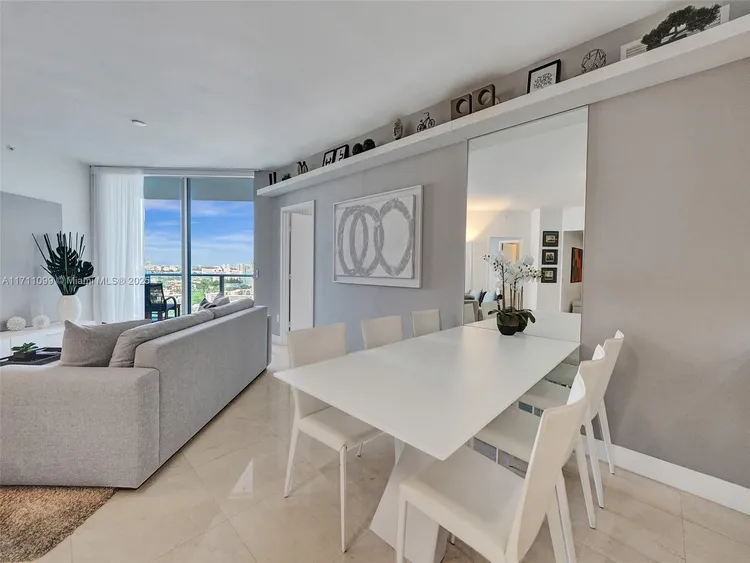 Marina Palms Yacht Club and Residences North Tower #2008 image #27