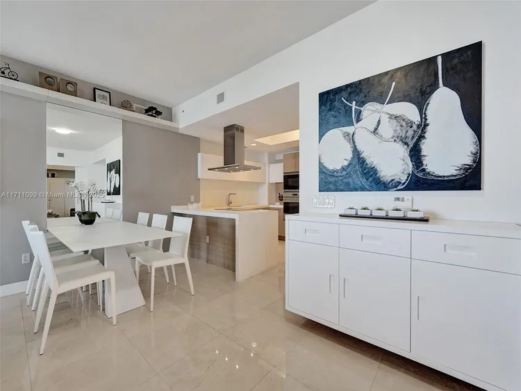 Marina Palms Yacht Club and Residences North Tower #2008 image #30