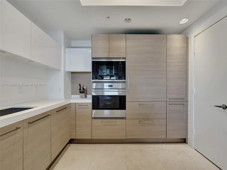 Marina Palms Yacht Club and Residences North Tower #2008 image #35