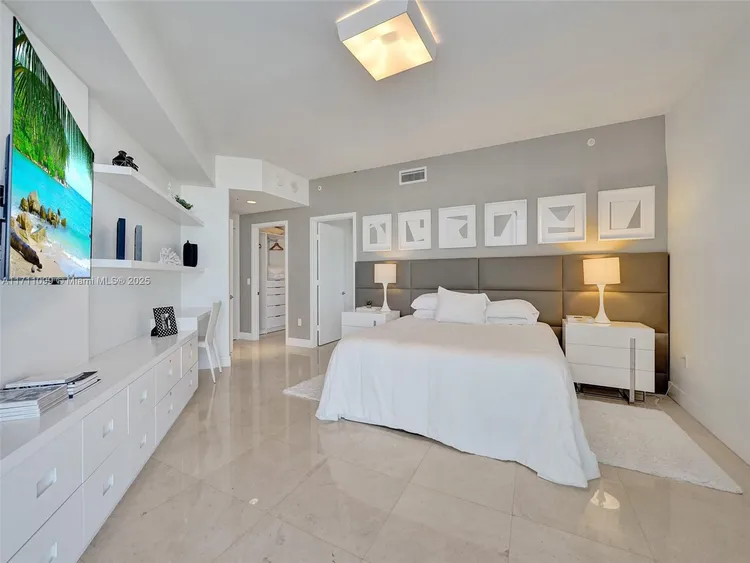 Marina Palms Yacht Club and Residences North Tower #2008 image #51