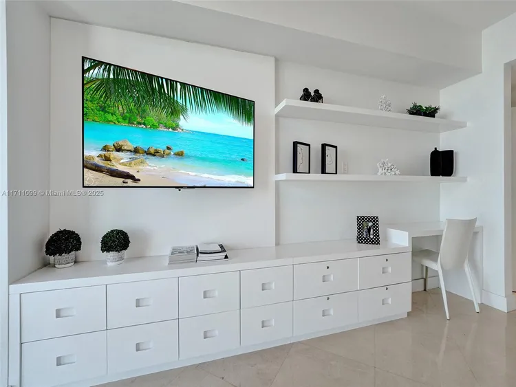 Marina Palms Yacht Club and Residences North Tower #2008 image #53