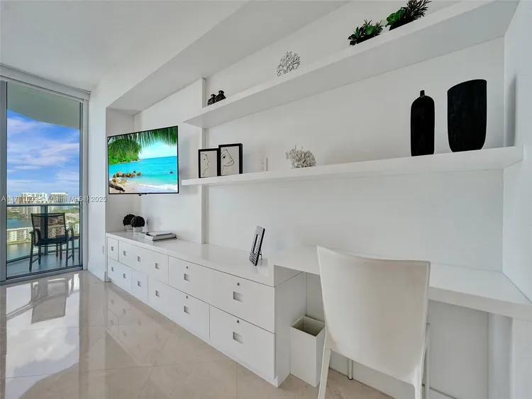 Marina Palms Yacht Club and Residences North Tower #2008 image #54