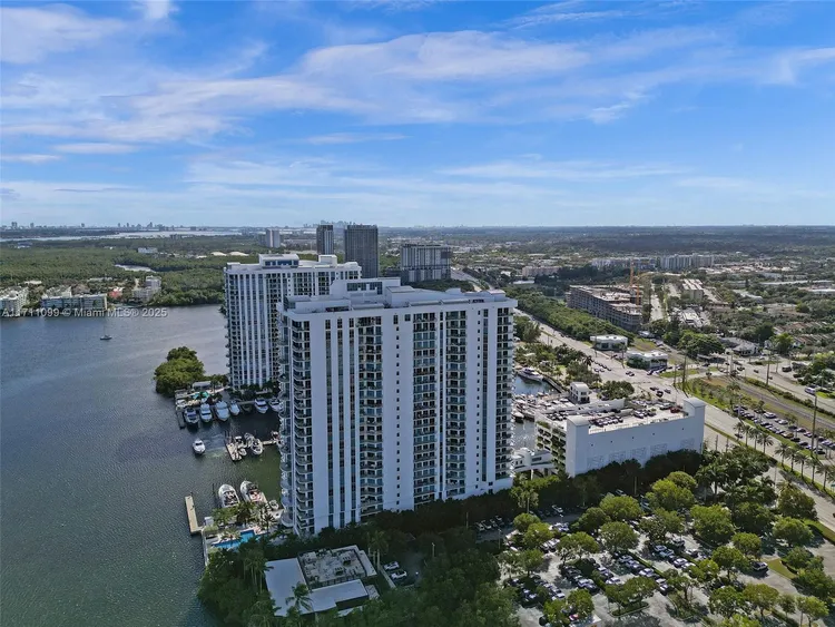 Marina Palms Yacht Club and Residences North Tower #2008 image #93