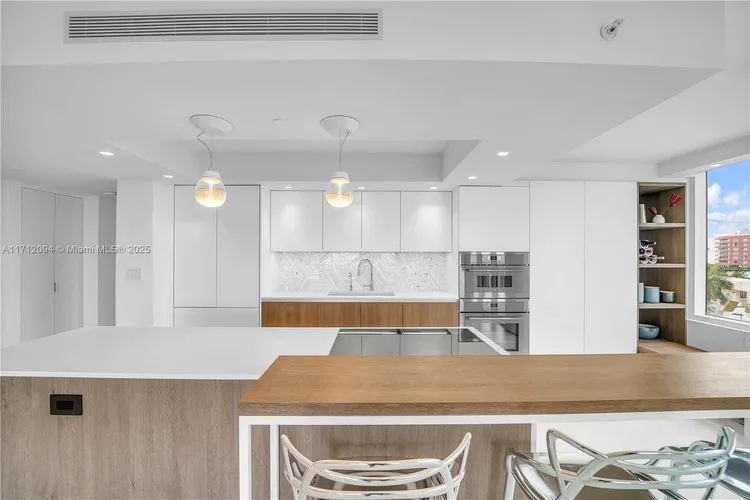 South Pointe Tower #604 image #11