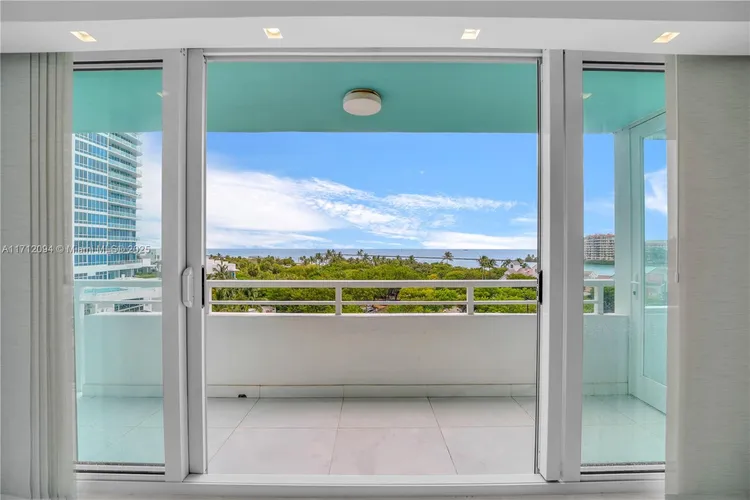 South Pointe Tower #604 image #16