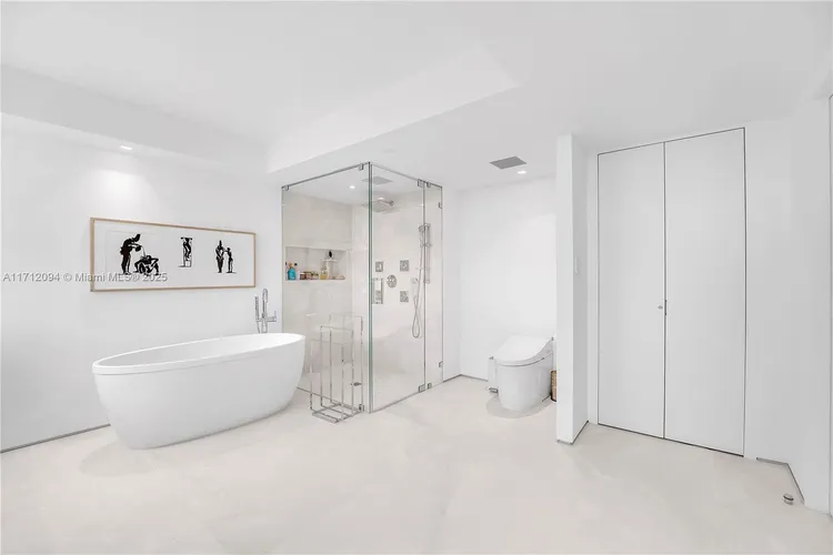 South Pointe Tower #604 image #24