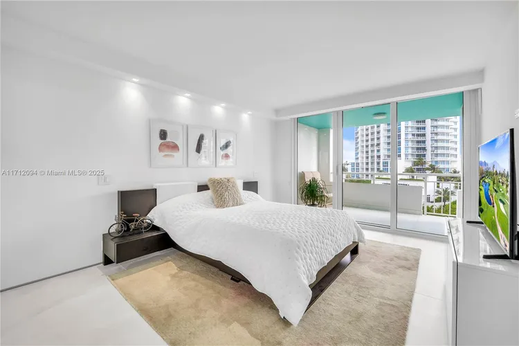 South Pointe Tower #604 image #27