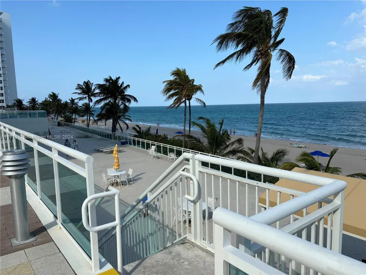 Playa Del Mar #1606 image #34