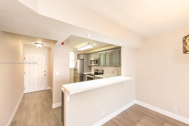 Coral Isle East #306 image #18