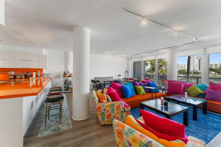 King Cole #224 image #14