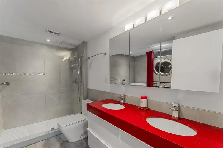 King Cole #224 image #25