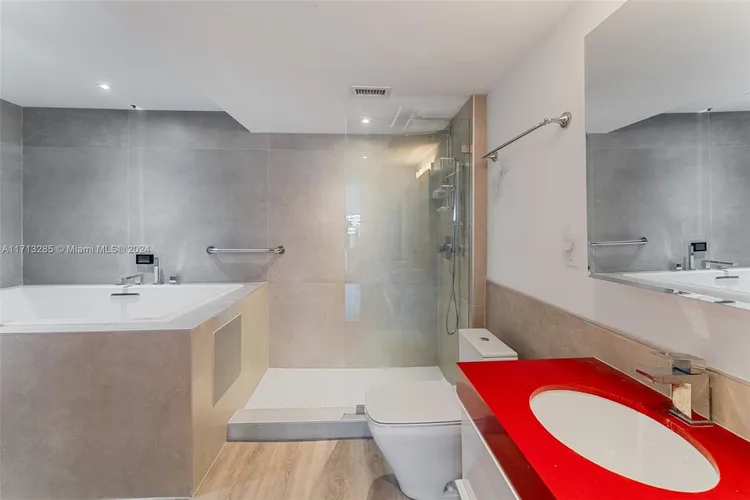 King Cole #224 image #26