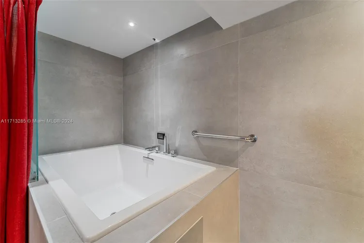 King Cole #224 image #27