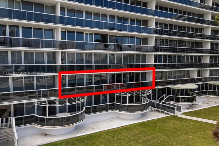 King Cole #224 image #35